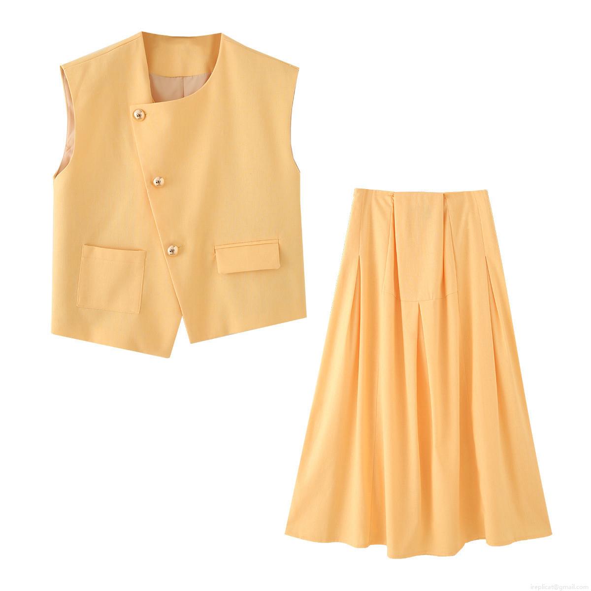 Women's Elegant Polyester Two Piece Skirt Set Sleeveless Vest With Irregular Metal Buckle And Mid-length Pleated A-line Skirt For Office Commute Summer Casual Outfit