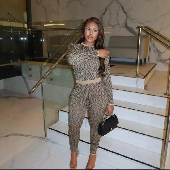 Women's Two Piece Set Geometric Print Slim Fit Sexy Long Sleeve Round Neck Top And High Waist Long Pants Elastic Streetwear Outfits