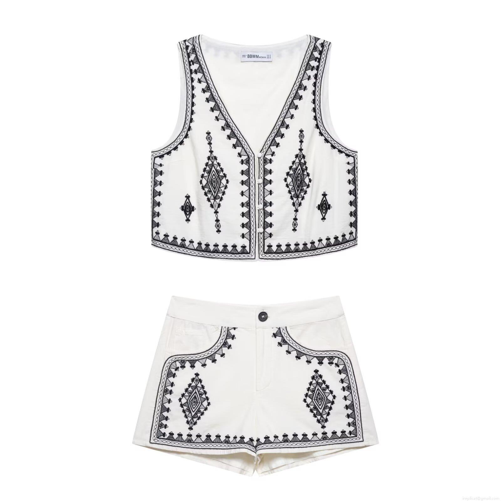 Women Bohemian Embroidery White Two Piece Set V Neck Sleeveless Vest And High Waist Shorts Ethnic Geometric Pattern Summer Beach Casual Outfit Women Bohemian Embroidery White Two Piece Set V Neck Sleeveless Vest And High Waist Shorts Ethnic Geometric Pattern Summer Beach Casual Outfit
