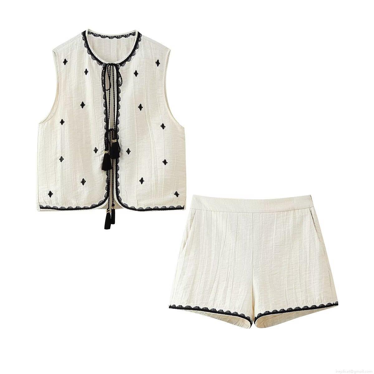 Women Bohemian Embroidered Vest and Shorts Set Off-White Cotton Linen Feel Sleeveless Tassel Top Casual High Waist Shorts Two Piece Outfit