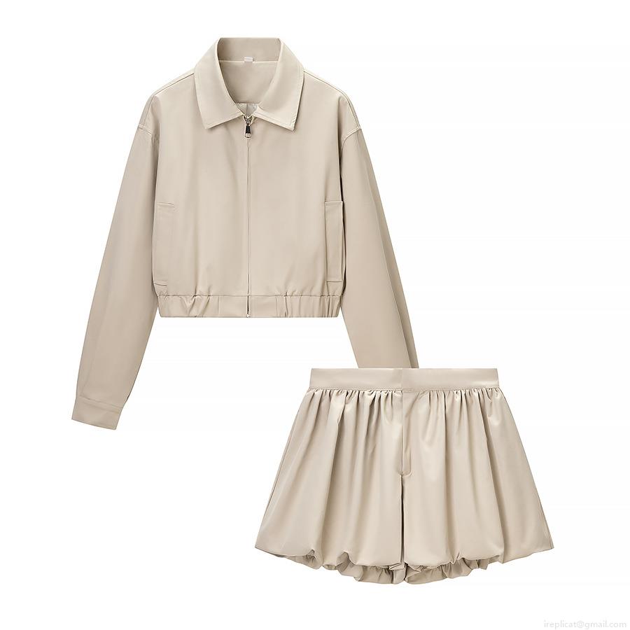 Women's Solid Color Long Sleeve Zipper Lapel Short Jacket And High Waist Pleated Bubble Shorts Two Piece Set Streetwear Polyester Outfits For Women