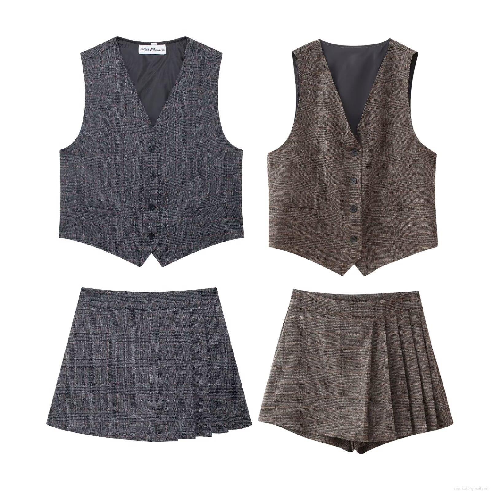 Women's Fall Plaid Vest and Pleated Culottes Set Retro Polyester Sleeveless V-Neck Button Up Vest and High Waist Shorts Two-Piece Streetwear Casual Outfit For Ladies