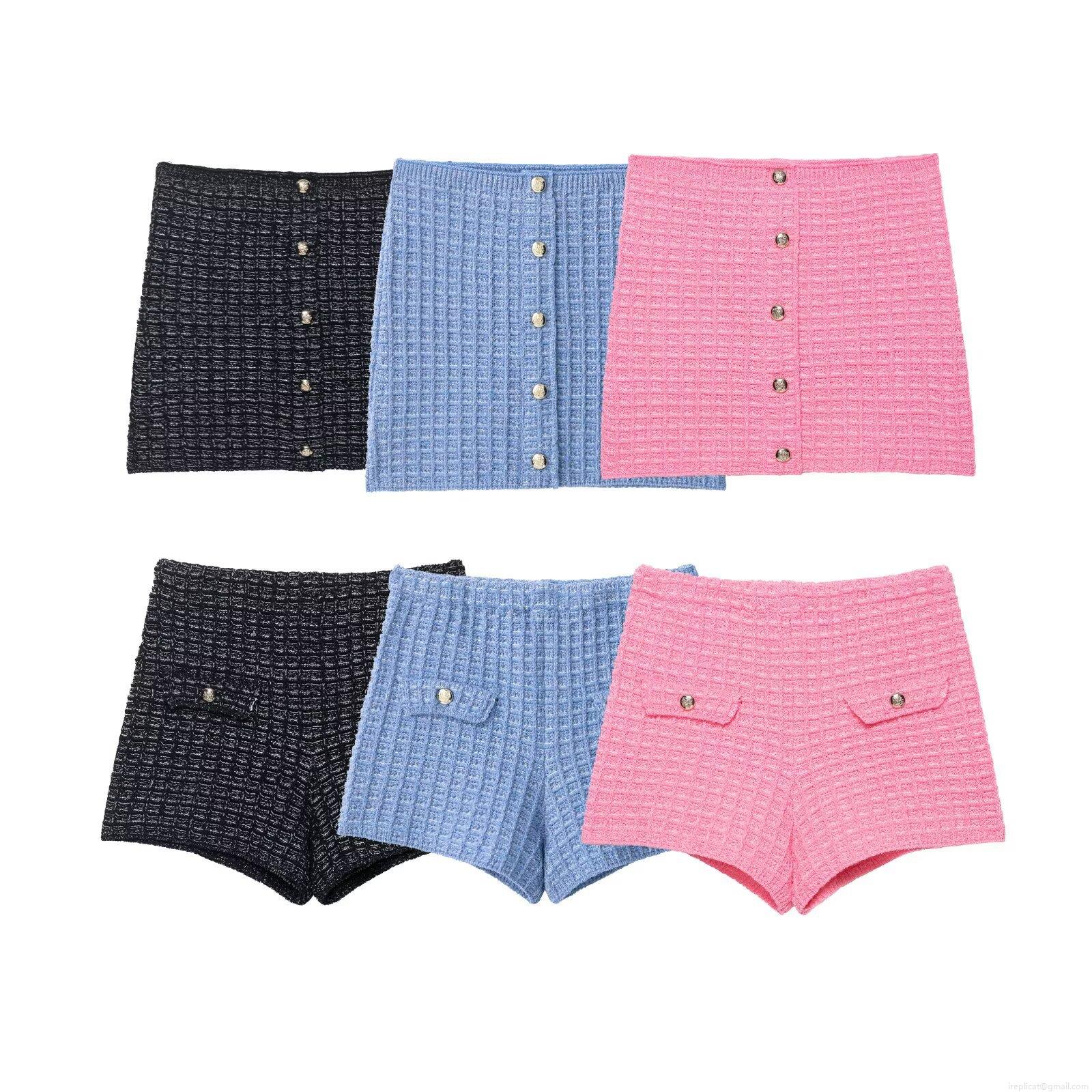 Women's Two Piece Shorts Set Waffle Knit Strapless Tube Top and High Waist Shorts Set Solid Color Streetwear Summer Outfits With Gold Buttons